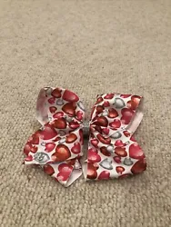 JoJo Siwa Bow. Condition is Pre-owned. Shipped with USPS Ground Advantage.