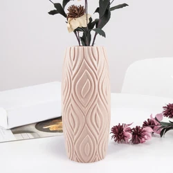 You could place the flower vase which features Nordic style and delicate design in the table, desk, bathroom vanity or...