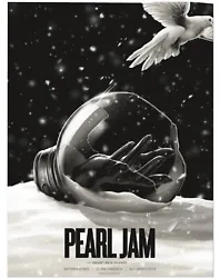 Pearl Jam Saint Paul Minnesota 9/02/2023 Concert Event Poster. Poster measures 18 x 24 and is in great shape.