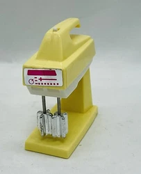 Vintage 1986 Barbie Doll Wind Up Works Kitchen Mixer Action Accent Home Decor. In used condition