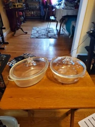 Clear Pyrex 1945-1950 With Lids. According to the stamp this is the correct time frame of manufacture. The oval dish is...