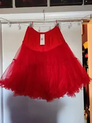 Plus Size Petticoat NWT. Condition is New with tags. Stored in garment bag. Pair with green dress for the perfect...