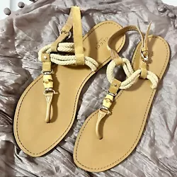 Great condition! Gucci t strap leather sandals Tan leather with braided rope, suede, and bamboo accents T strap design...