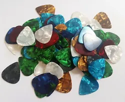 Celluloid can be provide a natural feel and warm, fat tone. The material of picks is provided with the charateristic of...