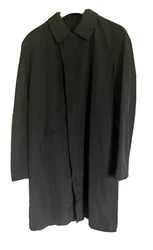 Gucci Men’s Black Long Coat excellent condition Size 48R. Classy and Elegant style Slant pocketsZip and button...