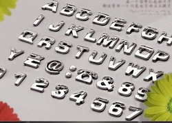 Lettre 3D, chromé, adhésives, idéal pour votre voiture ou tout type de décoration. Exemple pour le mot : TUNING = 6...