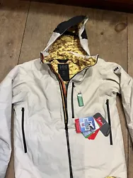 HELLY HANSEN Mens Tricolore Insulated Jacket Retail $700 Size XL Pelican NWT. Life pocket Recco primaloft waterproof...