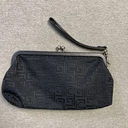 LIZ CLAIBORNE Kiss Lock Wrislet Black. Very good condition looks new