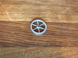 Epaisseur au bord de la jante: 2,2mm.