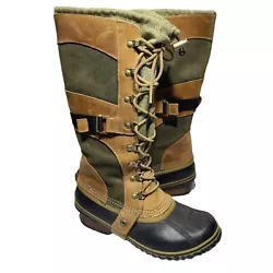 SOREL Conquest Carly II 2 Boots Womens Size 7.5 Tall Lace Up. Please see pictures for condition and wear i.e scuffs,...