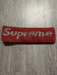 Supreme New Era Reflective Logo Headband FW17. -Pre-owned. 9/10. General wear, tags distressed. No major flaws. -Free...