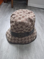 Bob Gucci Femme Taille M.