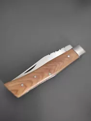 Couteau ancien Alpin, en très bon état, aucun jeu. couteau fermé: 10.5 cm, ouvert: 19.2 cm. manche en bois.