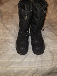 SOREL womens size 7 Glacier heavy duty snow boots. Excellent pre-owned condition.