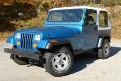 Beautiful life long Arizona garage kept Jeep -No accidents, no rust, clean carfax -Great original survivor. -The Jeep...