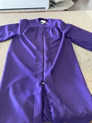 Jostens purple graduation gown long. For someone 5’10-6’