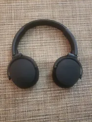 SKULLCANDY RIFF WIRELESS S5PXW HEADSET HEADPHONES BLUETOOTH ON-EAR BLACK. We sell item like appear in pictures without...