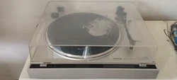 Cette platine est vendu pour restauration ou pour pièce.