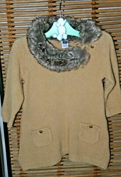 NWOT ADORABLE FAUX FUR NECK COLLAR SWEATER DRESS WITH POCKETS. WOULD BE SUPER CUTE WITH LITTLE BOOTS FOR A PRECIOUS...