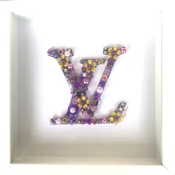 Louis Vuitton Art Création Pour Décoration Murale. Édition Limitée. Purple Delight. Jai eu une longue carrière...