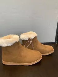 Cat And jack Boots Girls Size 2