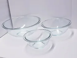PYREX ~Clear 3 Nesting Mixing Bowls 322, 323, 326 ~ 1L, 1.5L, 4L.  Very nice gently used condition. What you see is...