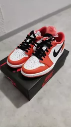 nike air jordan 1 low og.