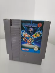 Mega Man 3 NES Nintendo - En état correct (voir sur la photo principale le problème avec létiquette sur le coin en...