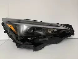 Up for sale is a good working part. It is a right passenger side headlight. This is a genuine authentic OEM LEXUSpart....