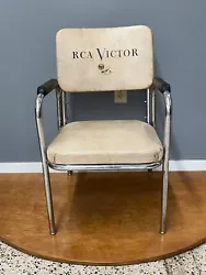 VINTAGE 50s DEALER CHAIRS RCA VICTOR CHROMECRAFT Nipper Antique.  Decent shape for the age of the chair.  The photos...