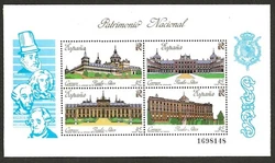 TRES BEAUX TIMBRES!