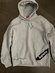 supreme grey hoodie.