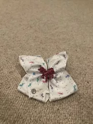 JoJo Siwa Bow. Condition is Pre-owned. Shipped with USPS Ground Advantage.