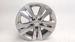 Jante PEUGEOT 308 II 1.2 THP 130 (131 CV) 2013. Modèle: 308 II 1.2 THP 130 (131 CV). Nous neffectuons pas denvois...