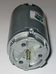 Electric DC motor manufactured by Buehler. No-load speed at 12 V DC: 2,000 RPM.