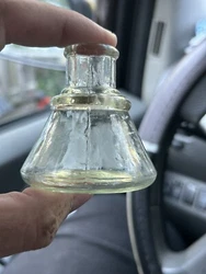 CONE INK BOTTLE HAND BLOWN 1890s VASELINE OR GAS COLOR. BEAUTIFUL. NO DAMAGE. PLEASE MESSAGE ME WITH ANY QUESTIONS.