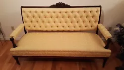 1800s antique rosewood Victorian Sofa, excellent condition. Rare fine, gold fabric, all hand carved roses and wood.