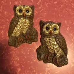 Perfect for Fall decor or Mid Century Modern Decor. Good condition.