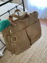 skip hop diaper bag. Used but still in great shape! Just decluttering! Nude color. Adorable. Very classy looking. Large...