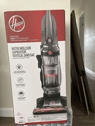 Hoover, UH72601. The Hoover WindTunnel3 High Performance Bagless Upright Vacuum can tackle any busy household with kids...