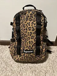 Received this as a gift from a friend.Never worn.Perfect condition, no tags.Great backpack, ton of storage, lots of...