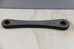 PART OF A HUGE CRAFTSMAN TOOL COLLECTION. LETS MAKE A DEAL.
