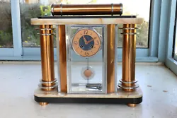 Dlg Maison Desny Damon. Superbe horloge Art Deco. F.MARTIN Médaille dor de Paris 1900. Profondeur : 12 cm. Longueur :...