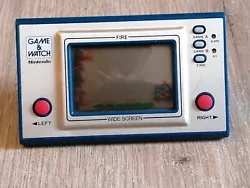 Nintendo Game Watch. Fonctionne parfaitement  Vendu en létat comme sur les photos de lannonce en ligne sur notre...