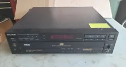 Sony Compact Disc Player CDP-C515. Excellent condition. Tested and working.