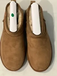 THESE UGG BOOTS ARE SOLD OUT AND VERY HARD TO FIND.