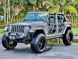 Custom Lifted Wrangler ***PIPE DOORS NOT INCLUDED IN THE PRICE BUT ARE AVAILABLE FOR PURCHASE*** This 2020 Wrangler,...