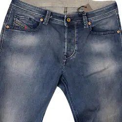Prototipi Jeans. Size: W32 L30. Diesel - is an Italian fashion label, founded in 1978. Button Fly. Our products are...
