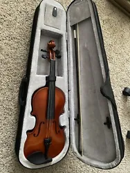 I believe this may be a beginner violin I dont see any markings that show manufacture I purchased this at a estate sale...