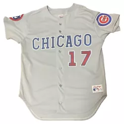 Show your love for the Chicago Cubs and Major League Baseball with this vintage Mark Grace #17 Authentic Rawlings Away...